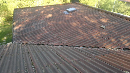 mineriittikatto ennen maalausta